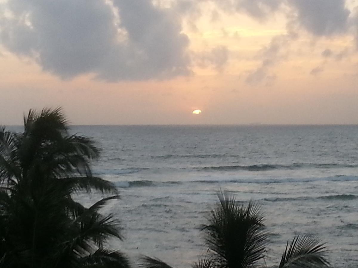 Shantha Surf Villa Weligama Exterior photo